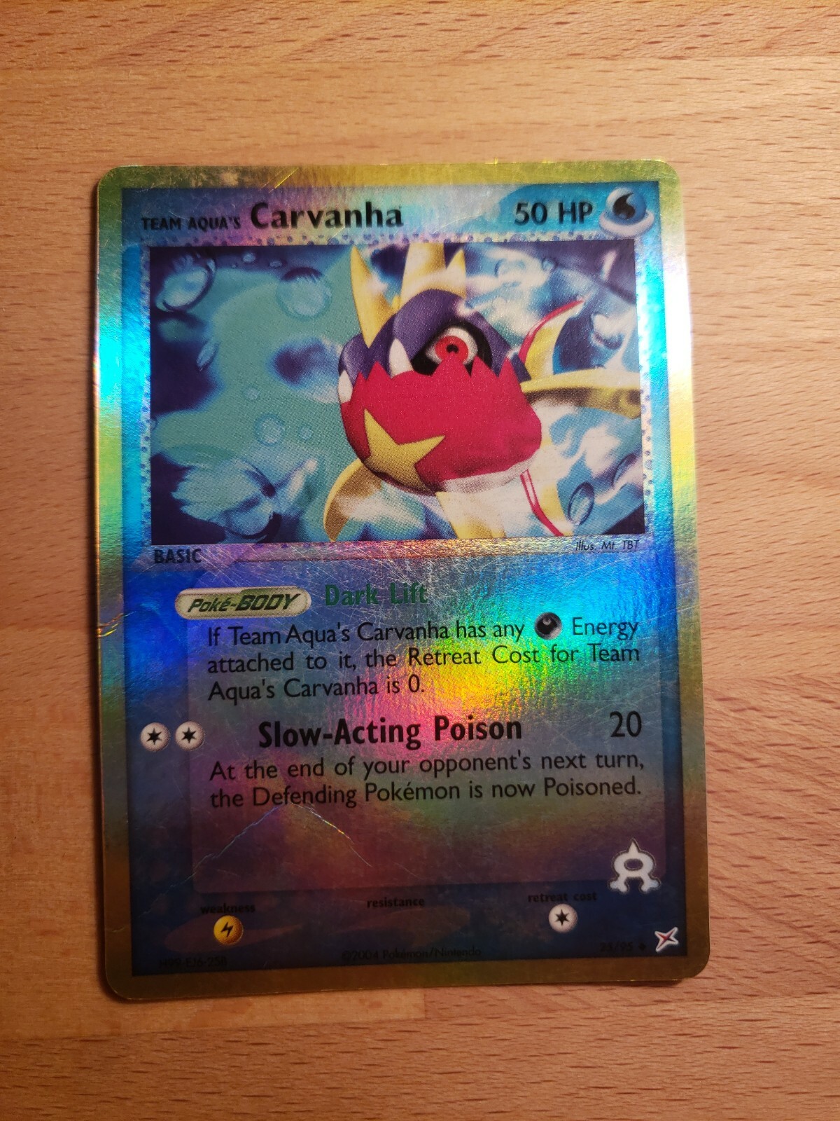 Carvanha 25/95 EX Team Magma vs Team Aqua Reverse Holo