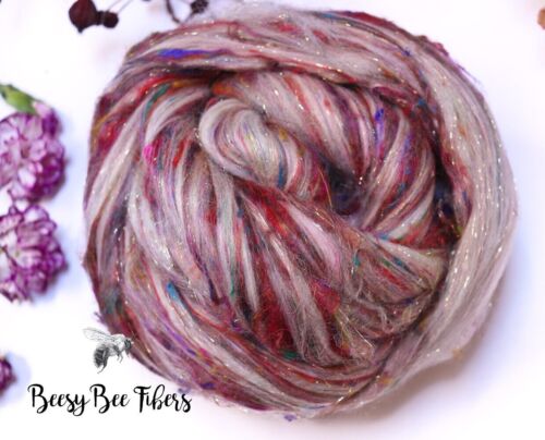 PEGASUS- Merino and Silk Blend Combed Top Wool Roving for Spinning, Felting 4 oz - Picture 2 of 8