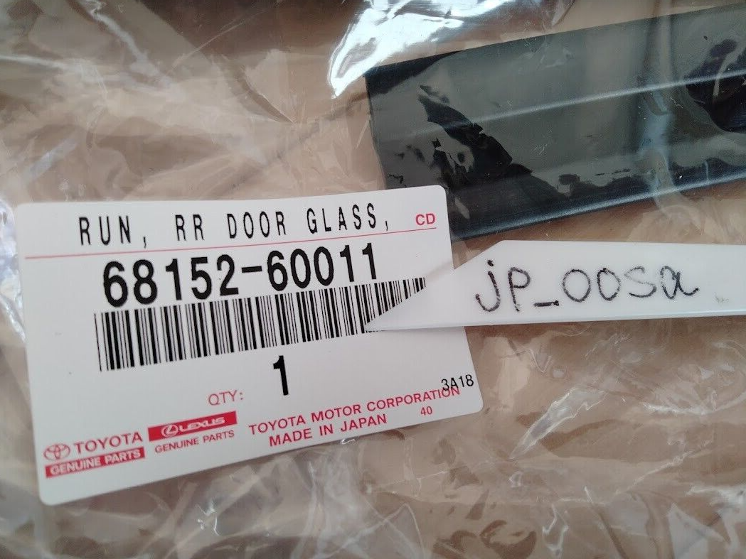 Toyota FJ80 LX450 OEM Rear Door Glass Run LH RH 68152-60011 68142