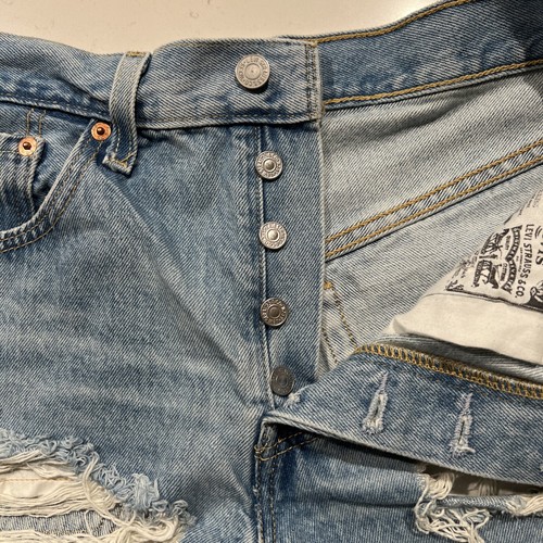 Pantalones Cortos de Jean LEVI’S 501 Botón Mosca Denim Corte 100% Algodón Talla 28 - Imagen 4 de 6