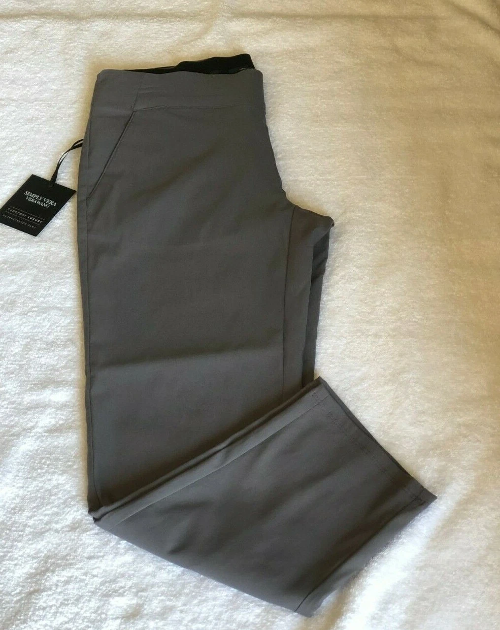 Womens Simply Vera Capri Pants - New- Size XS