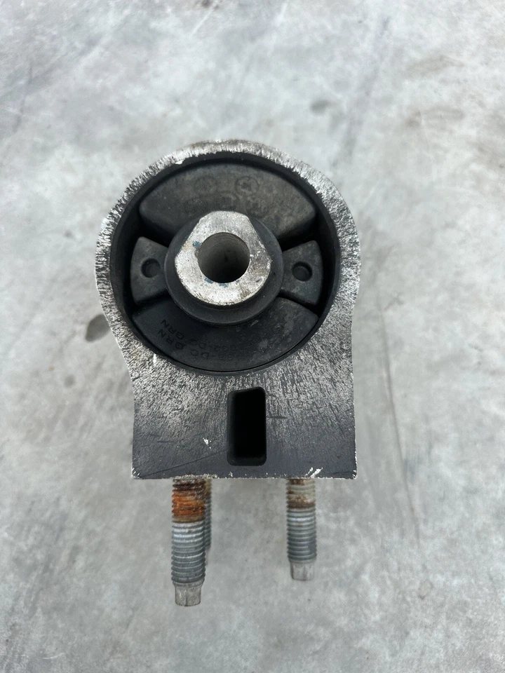 Montaje motor delantero derecho Ford F-250 F-350 F-450 F-550 2017-2022 6,7 L 6,8 L OEM Foto 2 de 4