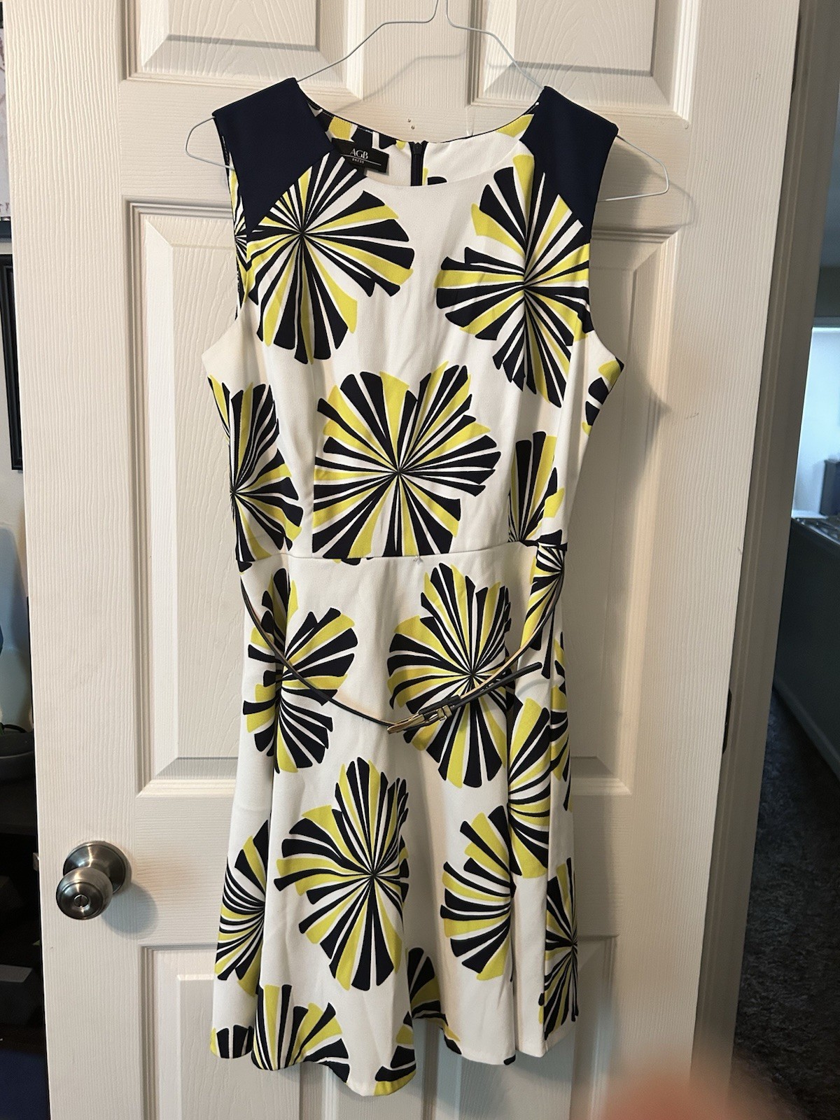 AGB Sleeveless Dress Blue & Yellow Design With Belt Size 14