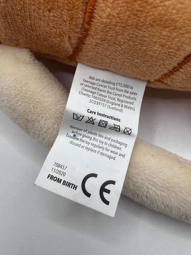 Aldi Kevin Carrot And Kids Plush 2020 With Crowns - Picture 5 of 5