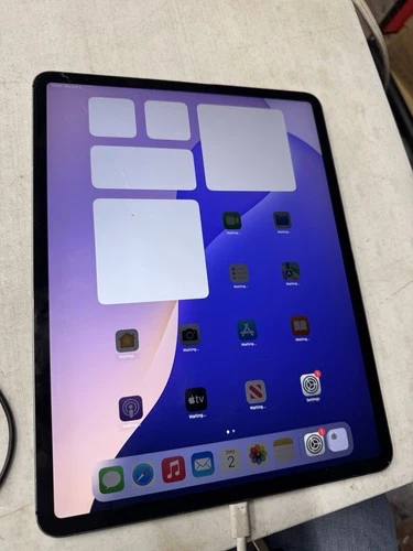 Apple iPad Pro 12.9-inch 3rd GEN A2014 Wi-Fi + Cellular - CRACKED SCREEN *READ*