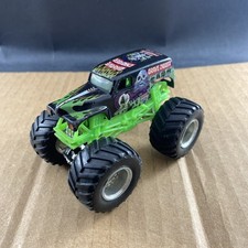 Monster Jam Grave Digger Monster Truck 1:64, COMB SHIP 1