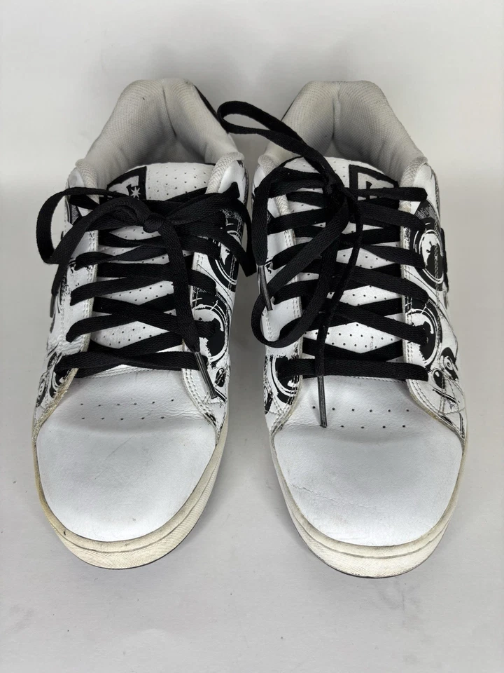 DC Shoes Lace Up Men's Size 12 Skateboarding White Black Chunky Sneakers - Image 4 of 4