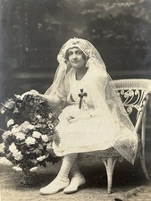 Beautiful Girl Dress  Vail First Communion Veil Flowers Antique Photo 9 x 6 NY
