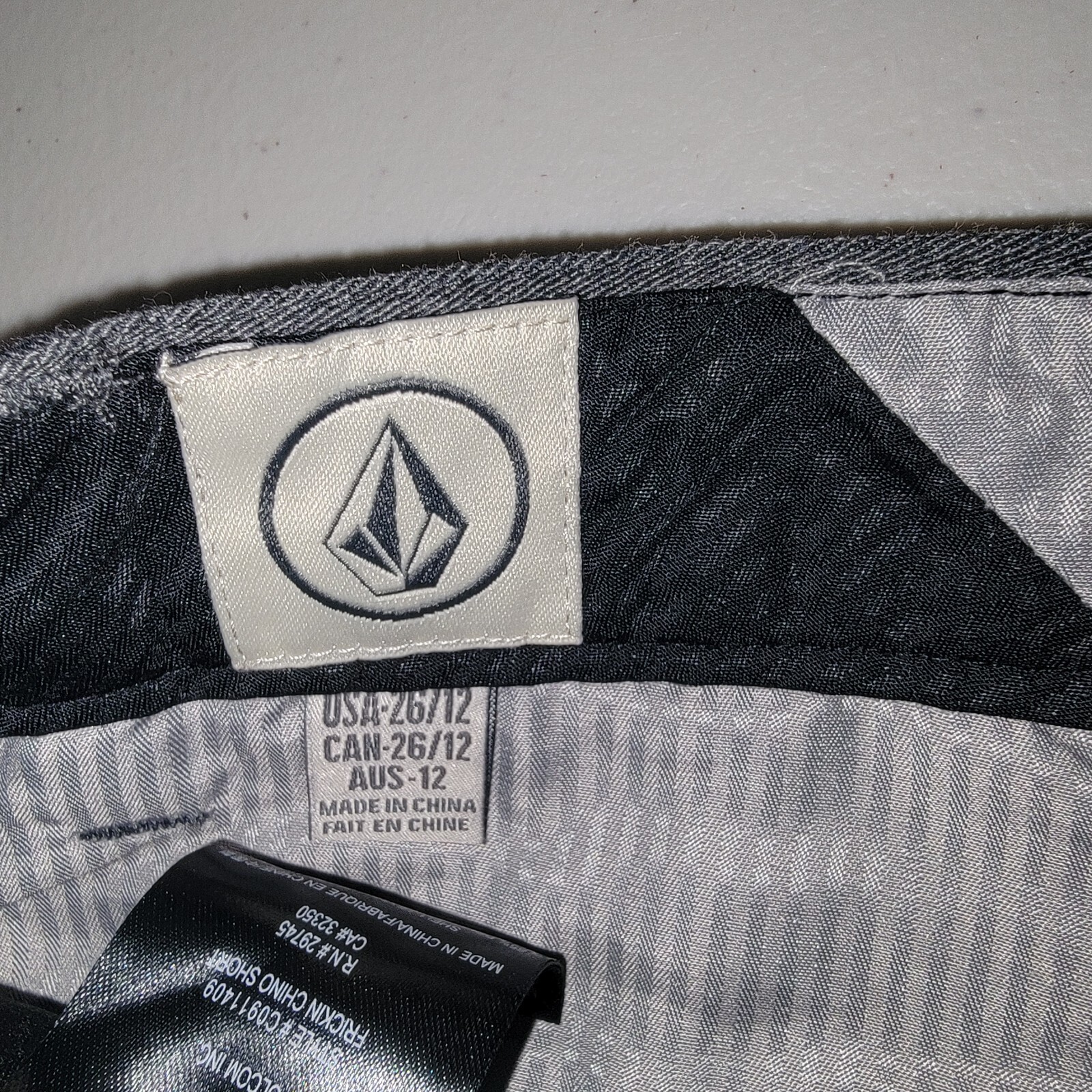 Picture 2 of 6