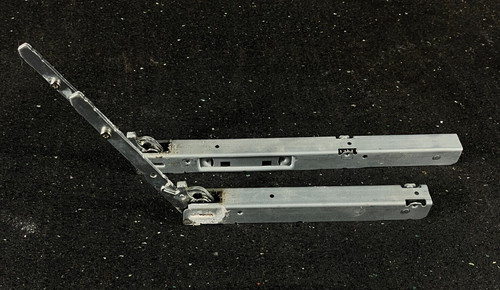 Bosch Backofen HMG636RS1 Scharniere Türscharniere 12017461  11020022 #2064-3