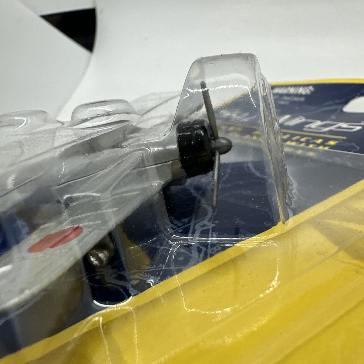 Motor Max Sky Wings A6M2 Mitsubishi ZeroPlane DieCast 76338