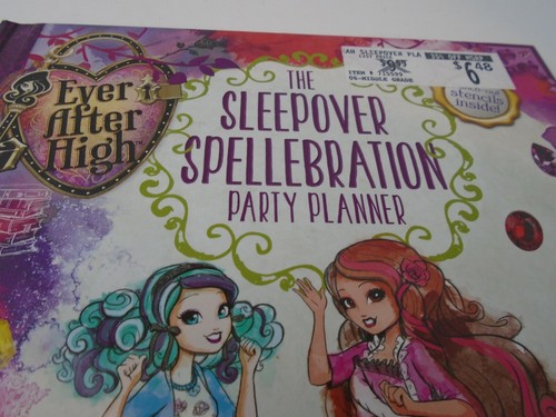 Ever After High The Sleepover Spellebration Party Planner Kirsten Mayer - Picture 2 of 6