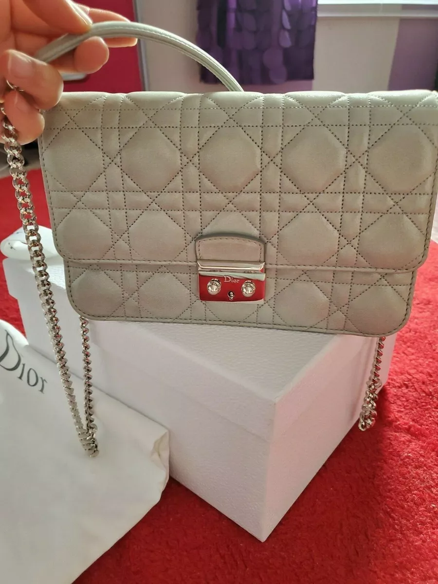 Christian Dior Miss Dior Promenade Pouch Designer Exchange Consignment TO #15 Christian Dior Miss Dior Promenade Pouch Designer Exchange Consignment TO