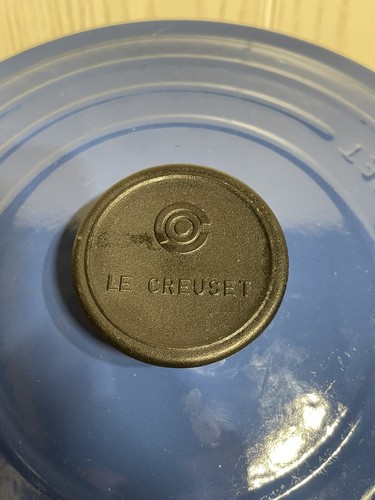 Le Creuset 24 Dutch oven Blue 4 1/2 quart France made Stock pot W/ Lid - Picture 2 of 12