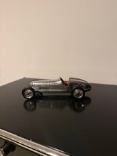Authentic Models Modellauto Silberpfeil/ Oldtimer Rennwagen, rotem Sitz, PC014R