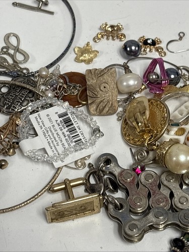 SCHMUCK UND UHREN KONVOLUT ~ UNGESUCHT ~ UNGEPRÜFT ~ 5+ PFUND - Bild 16 von 17