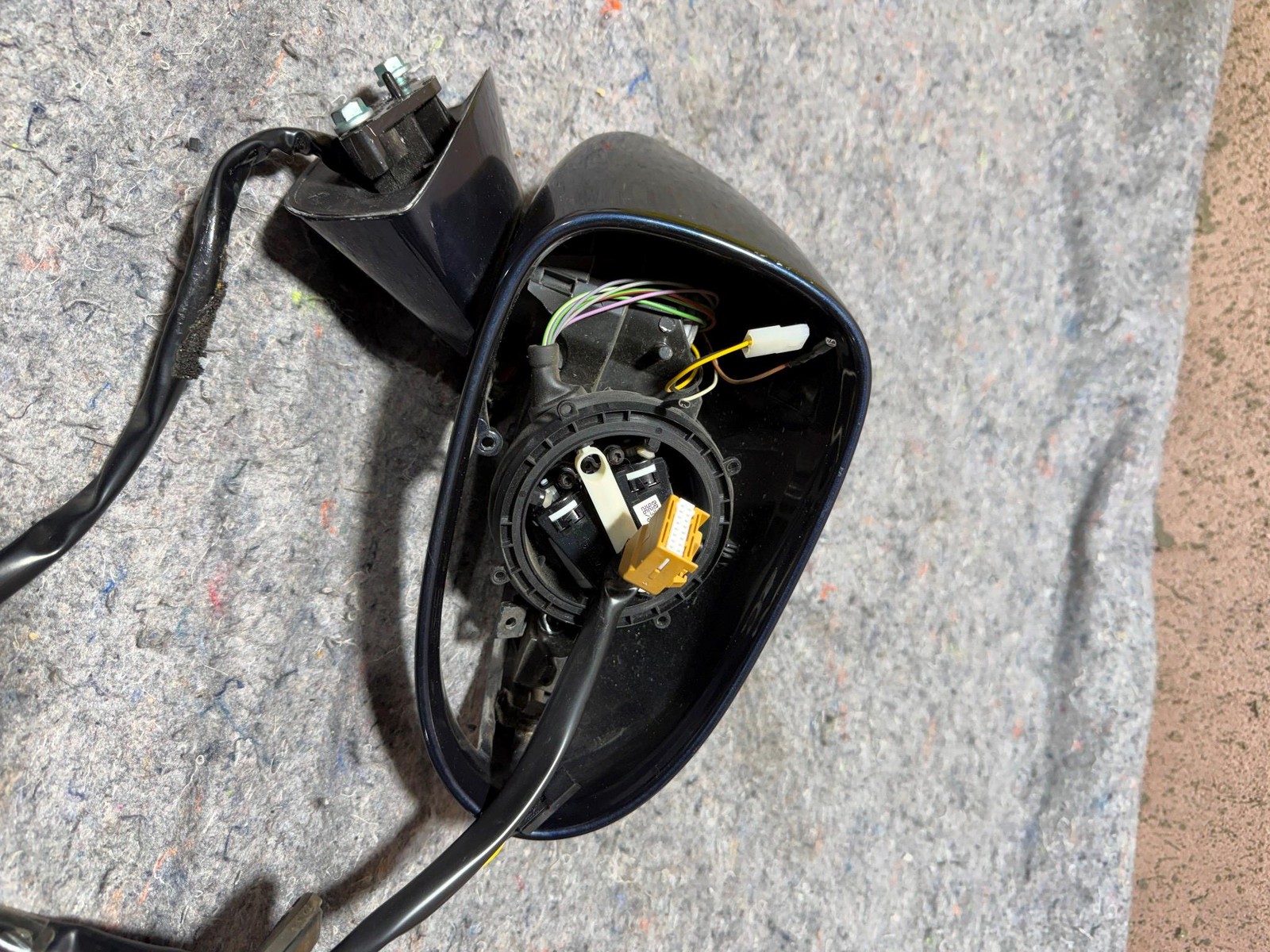 BENTLEY CONTINENTAL FLYING SPUR RIGHT DOOR MIRROR RHD 3W5857527A RIGHT HAND DRIV