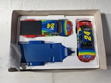 BROOKFIELD COLLECTOR'S GUILD 1/24 DIECAST JEFF GORDON #24 TRACKSIDE COLLECTION