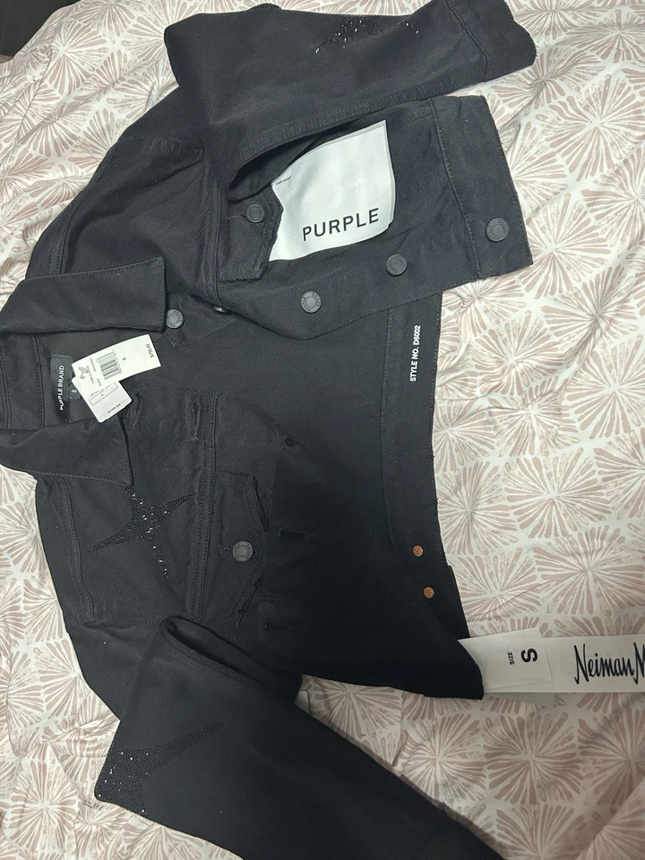 Marca púrpura (pequeña) todo negro con estrellas nunca usado  Foto 2 de 2