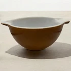 Brown Pyrex Ovenware Mixing Bowl  441. 1 1/2 Pt