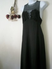 Vtg 70's Vanity Fair Black Nightgown/Night Dress Applique Detail Bust Size 32