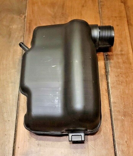 HONDA Fuel Tank GCV160 GCV190 HRR216 HRS216 HRX217 17511-Z8B-801 Genuine OEM - Picture 4 of 5