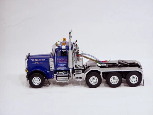 WSI 2015 Vehicle Year Vintage Manufacture Diecast Construction Equipment