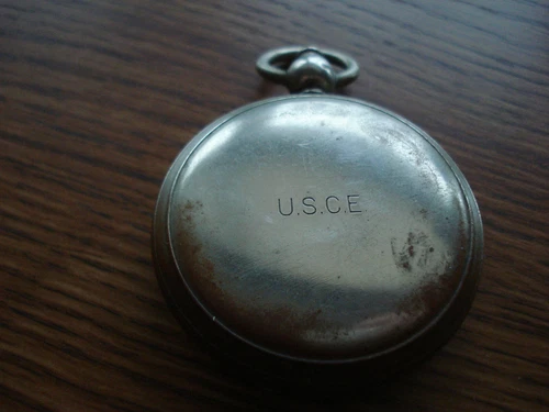 A  NICE WW-2 U.S. MILITARY  CORPS OF ENGINEER  COMPASS,ALL WORKING,   W-25