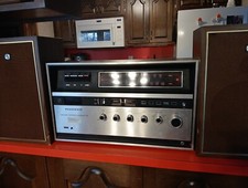 Panasonic Model RS-280S FM / AM Stereo Cassette Player With Speakers