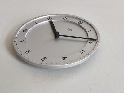 Braun 壁掛け時計 ABW31 Type 4861 シルバー VTG BRAUN Millenium Wall