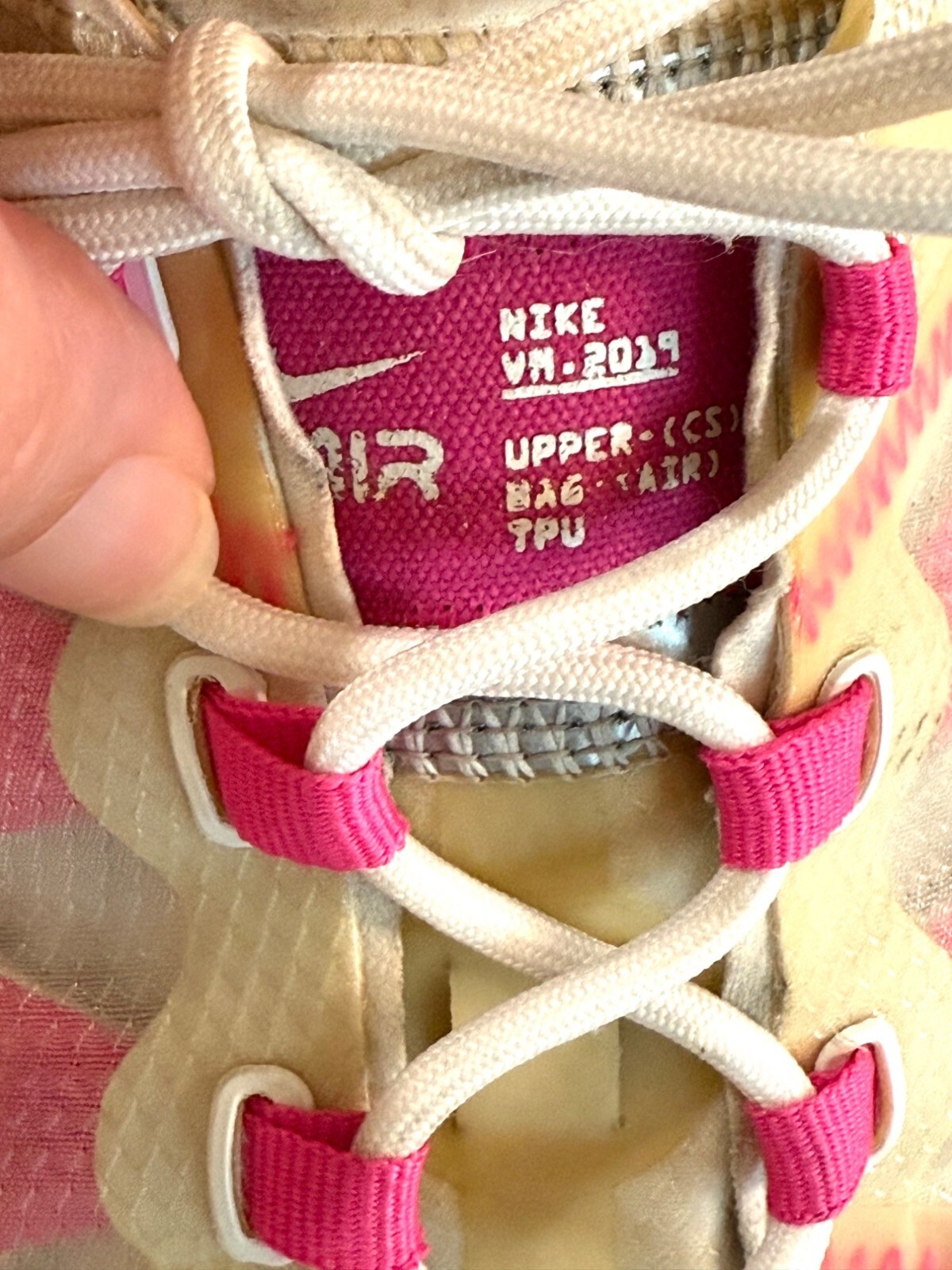 Nike Air VaporMax 2019 Womens Athletic Shoes Size 10 Pink & White Sneakers Jelly thumbnail 5