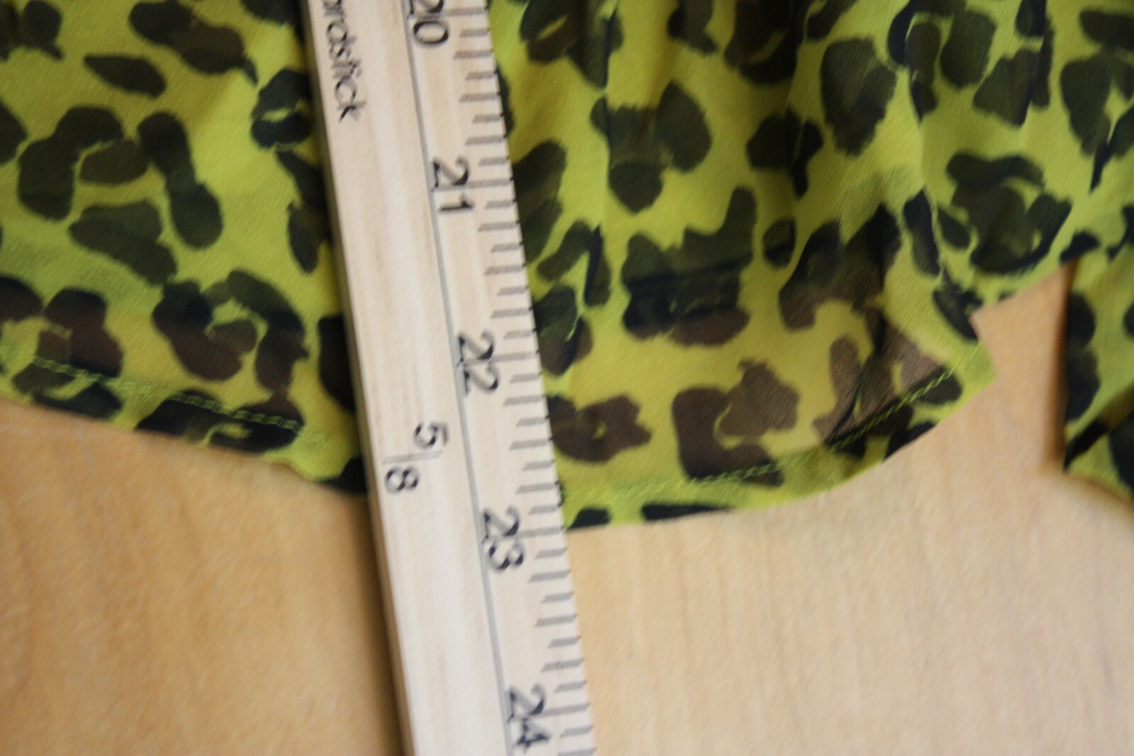 New York & Company Blouse Womens L Leopard-Print Puff-Sleeve Punk Retro Rock Y2K