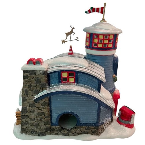 Vintage 1998 Dept 56 “Reindeer Flight School” North Pole Series #56404 Retired - Picture 6 of 10