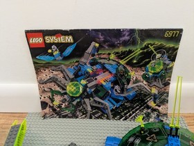 Lego Space Insectoids: 6977 Arachnoid Star Base - 100% Complete w/Instructions