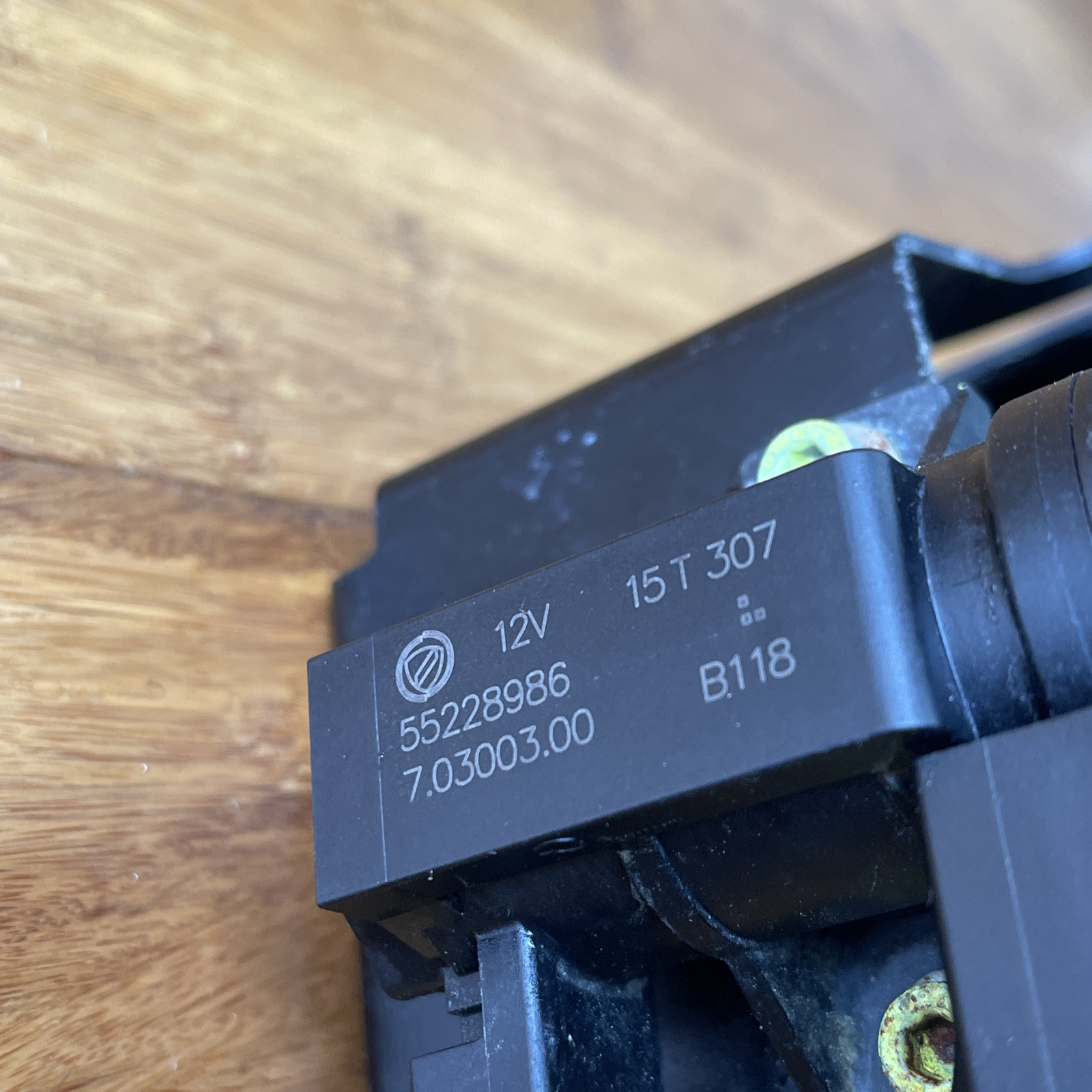 Ferrari California 2015-2018 Vacuum solenoid valve