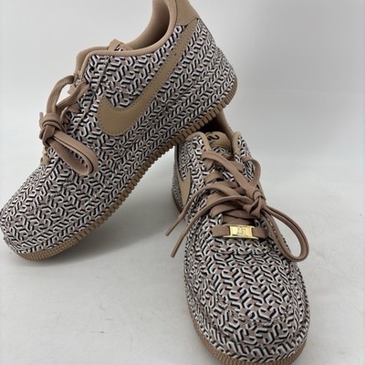 Nike Air Force 1 Low 07 LX United in Victory Tan Monogram DZ2789-200 Womens 9