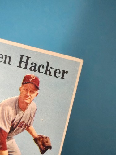 1958 Topps Warren Hacker Philadelphia Phillies #251 en muy buen estado ⚾ - Imagen 4 de 10