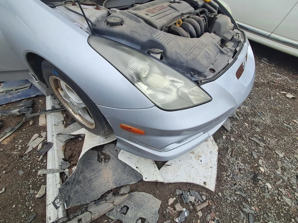 Toyota Celica 2002 caja de fusibles OEM usado 3619872 148 k millas hasta 7/02 Foto 2 de 4