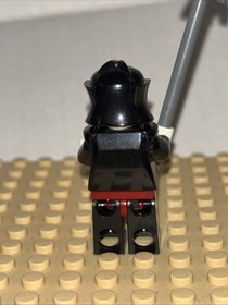 LEGO Skeleton Warrior Minifig Breastplate Armor Castle Fantasy Era 7009 cas330