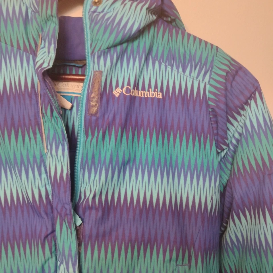 Columbia Girls Jacket Size 6 6X Hooded Puffer Purple Teal Winter Coat - Image 4 of 4