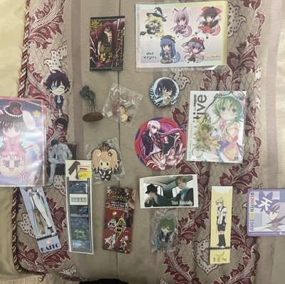 Anime Merch Bundle Lot   Acrylic Keychains, Badges, Art Cards