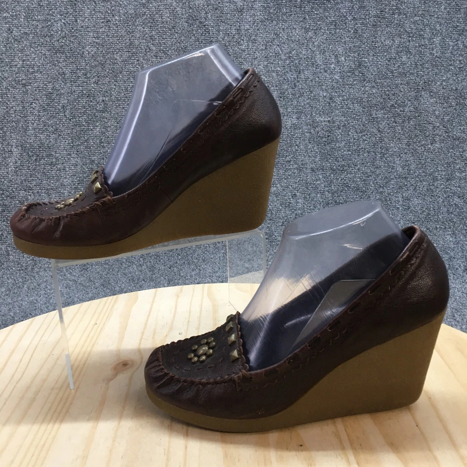 Zapatos de tacón alto Aldo para mujer 38 zapatos de salón con cuña cómodos informales de cuero marrón sin cordones Foto 2 de 4