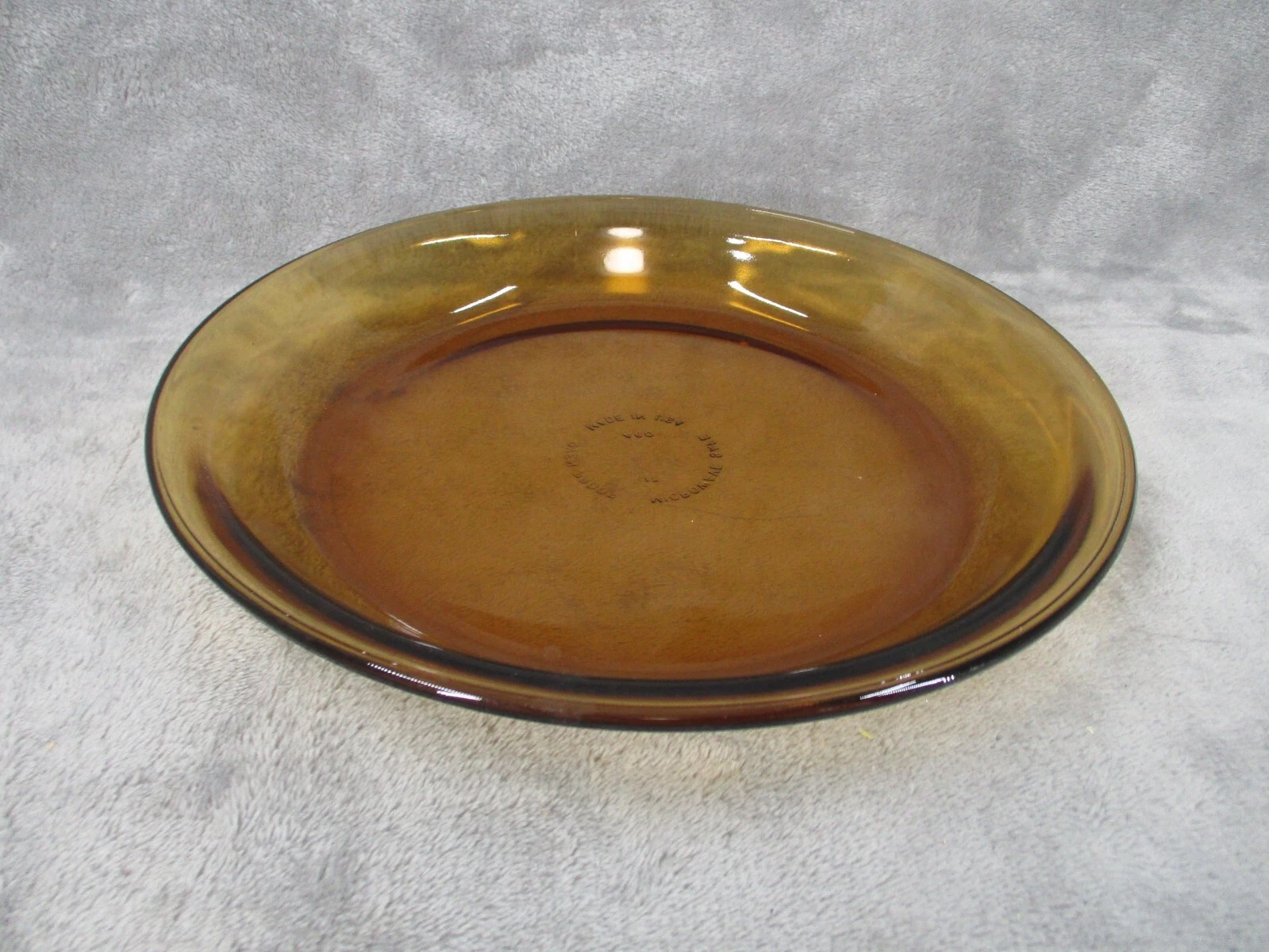 Pie Plate Round Amber Glass Microwave Safe Oven Proof 9" Diameter Vintage