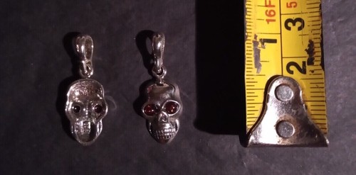 2 x Sterling Silver Skull Pendants with Amber Eyes, 925, with chains New - Picture 3 of 8