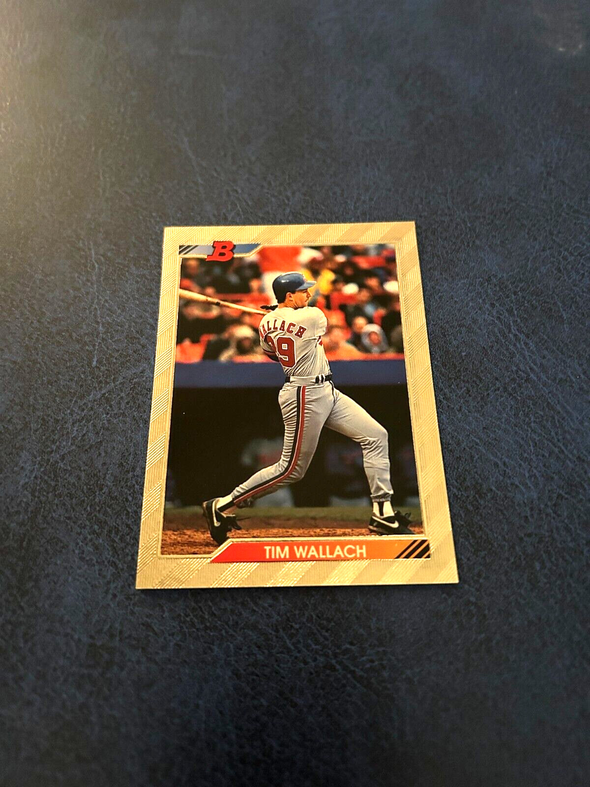 1992 Bowman Baseball Tim Wallach Gold Foil #557 Set Break NM