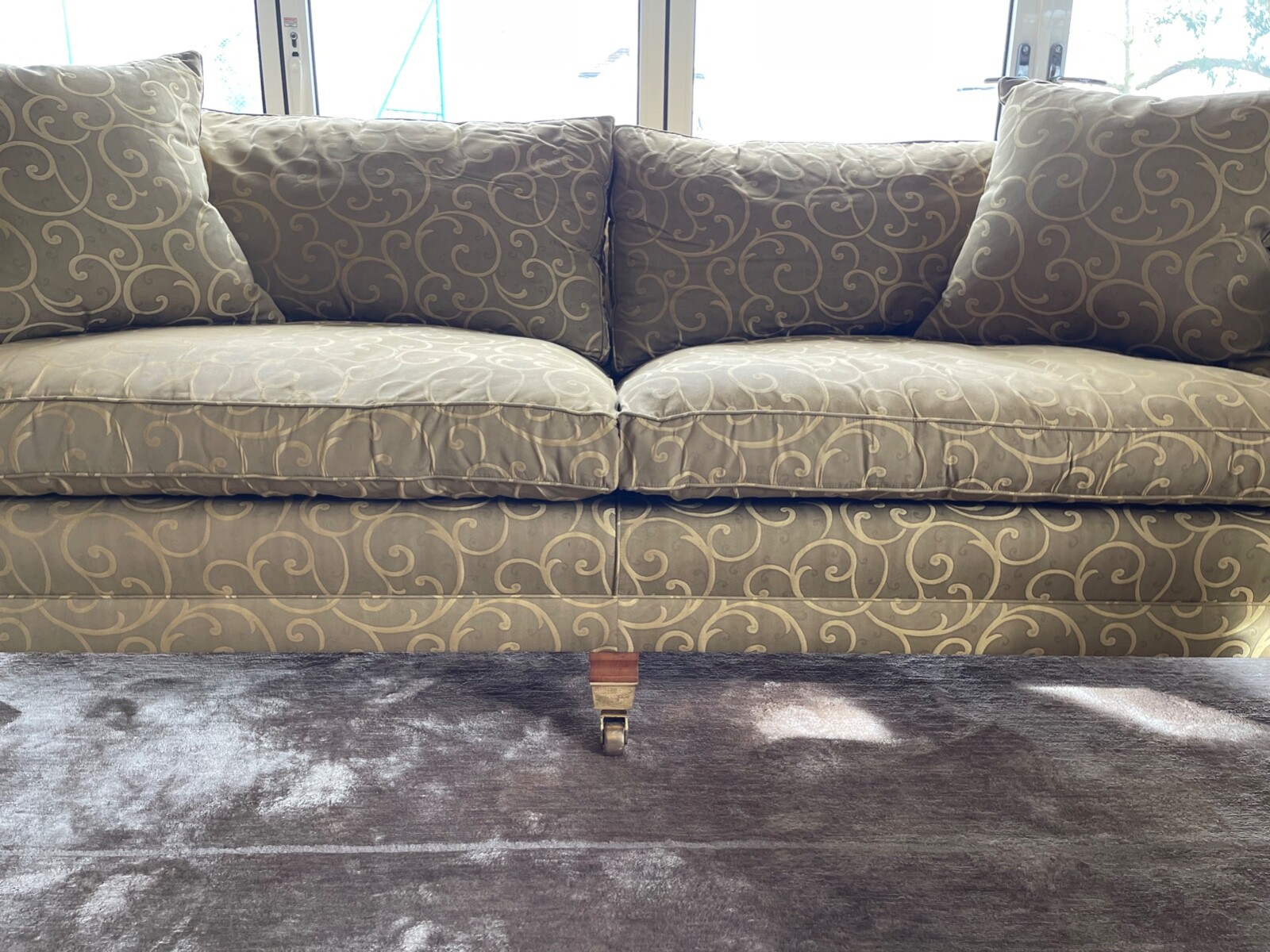 Duresta Trafalgar Knoll drop arm sofa 225cm wide Gold & Olive scroll