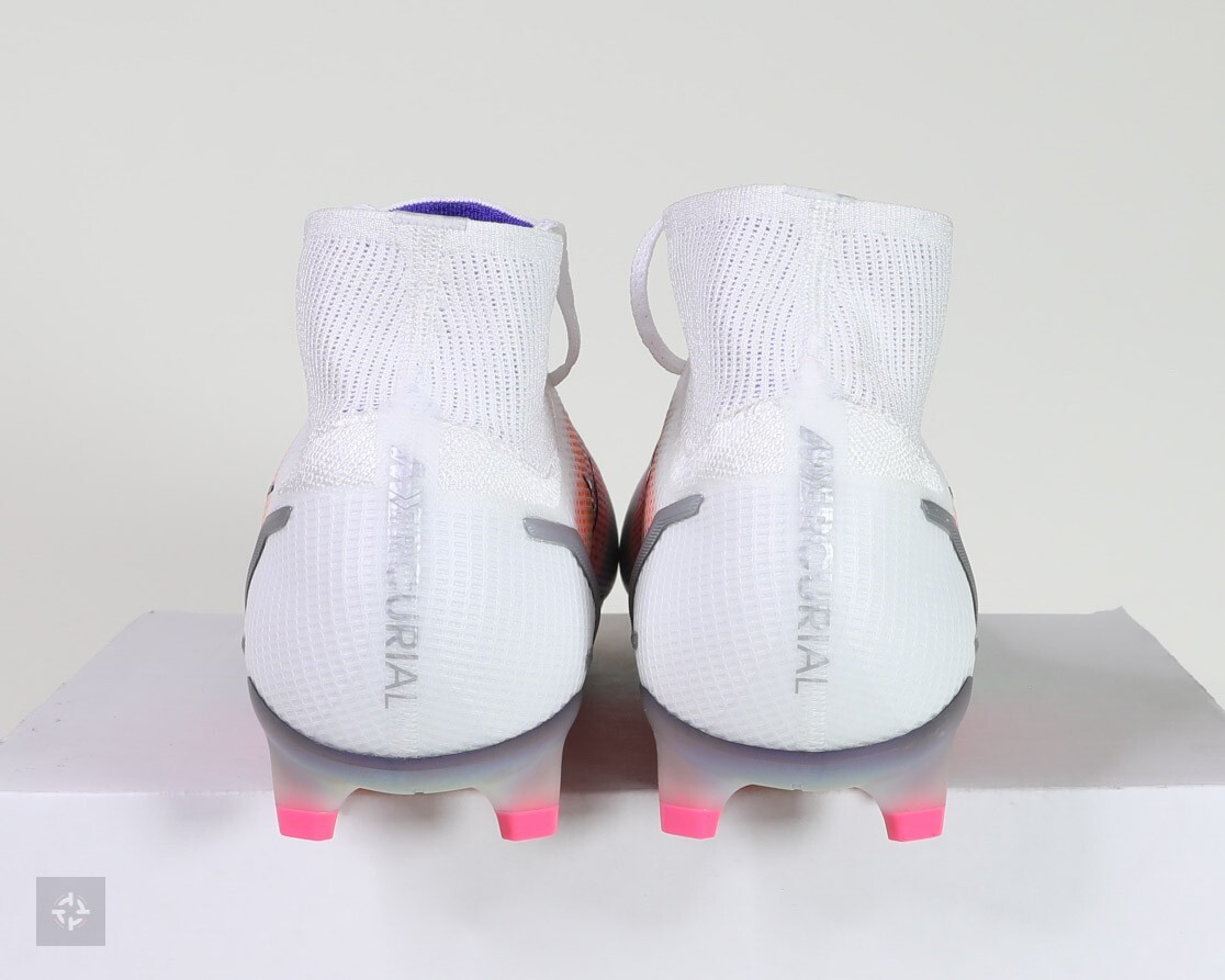 Nike Mercurial Superfly 8 Elite FG Soccer Cleats Men's Size Nike Mercurial Superfly 8 Elite FG Soccer Cleats Men's Size