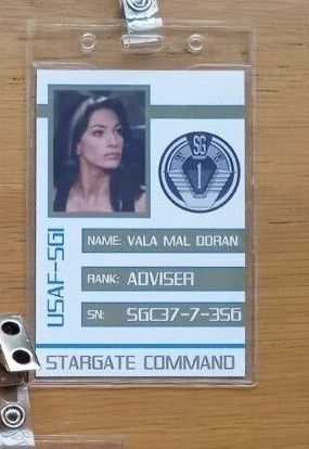 Stargate Movie - SG-1 - Atlantis Crew - Clip-on ID Photo Pass Badge Set Prop - Picture 21 of 34