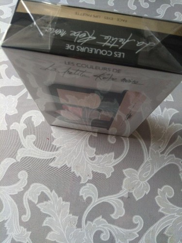 UNOPENED Guerlain La Petite Robe Noire Makeup Palette Compact Eyeshadow Blush - Picture 8 of 24