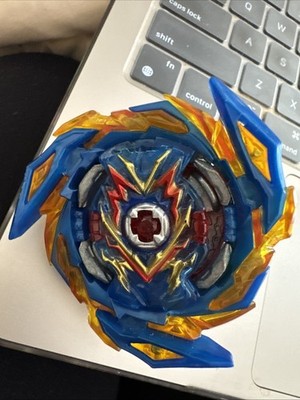 Reiです( * ॑꒳ ॑*) Buy Takara Tomy Beyblade Burst Super King Brave Valkyrie Ev' 2A